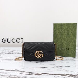 Gucci Black Leather Shoulder Bag